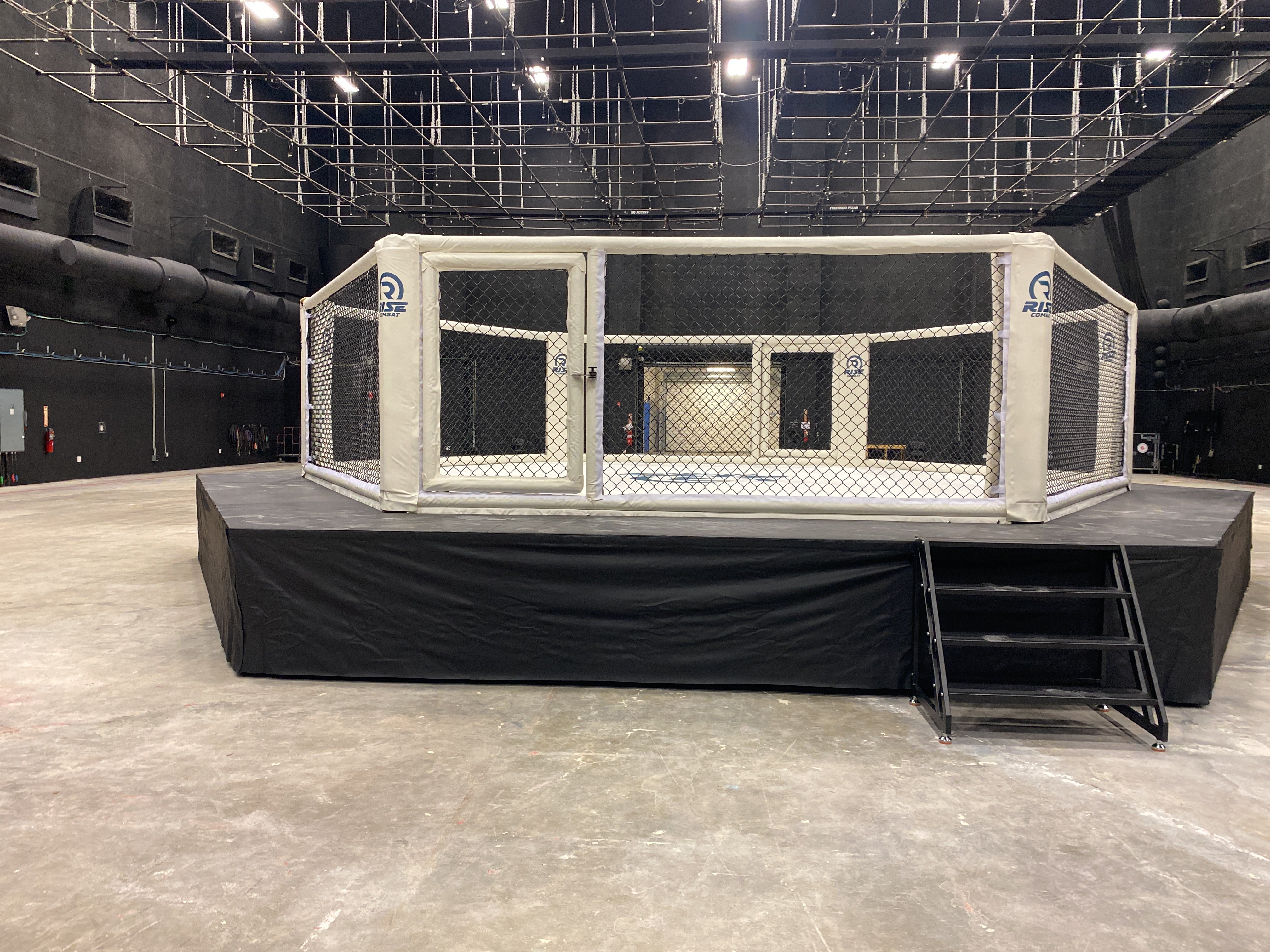 Elevated Event MMA Cage - octagon