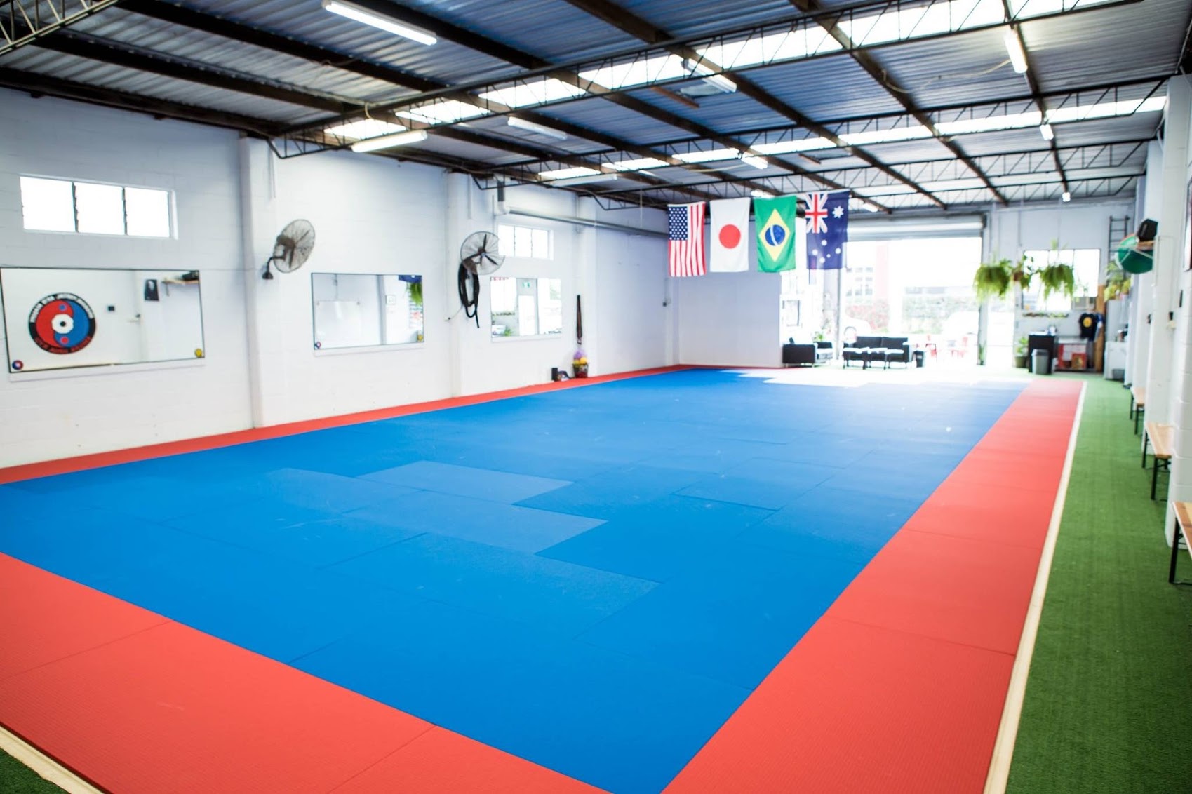 Tatami Red